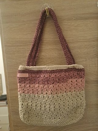 Bolso de crochet degradado