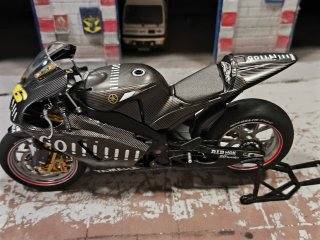Moto Yamaha GO!!!!!!! GP