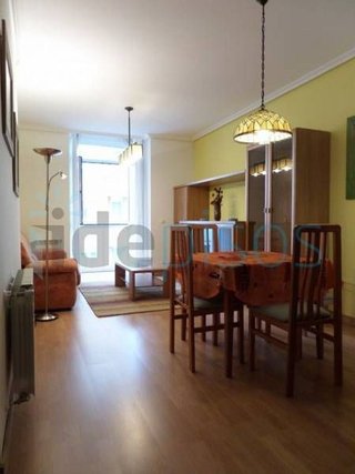 Piso en alquiler en Puerto Chico en Santander