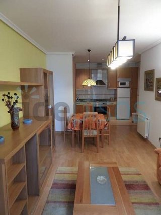 Piso en alquiler en Puerto Chico en Santander