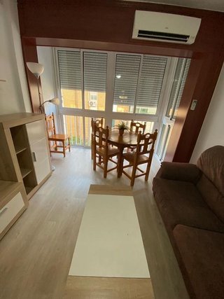 Piso en alquiler en Doctor Fedriani en Sevilla