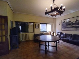 Local comercial en venta en Universidad - Los Lirios en Logroño