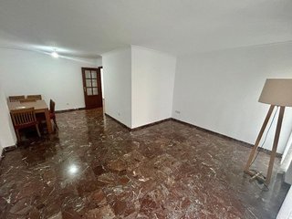 Piso en alquiler en La Petxina en Valencia