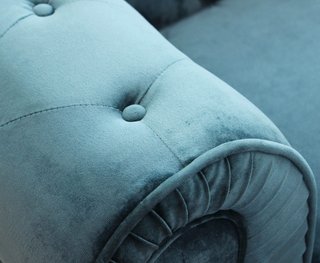 Divano Chesterfield 2 Posti Velluto Blu 152x74cm