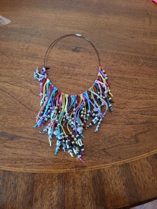 Collana etnica frange colorate perline argento