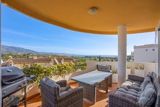 Piso en venta en Nueva Andalucía en Marbella