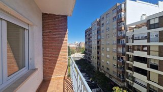 Piso en alquiler en Paseo Constitución - Las Damas en Zaragoza