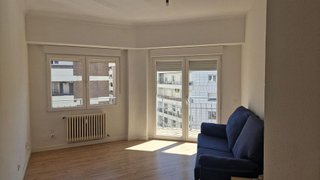 Piso en alquiler en Paseo Constitución - Las Damas en Zaragoza