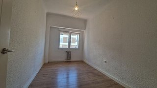 Piso en alquiler en Paseo Constitución - Las Damas en Zaragoza