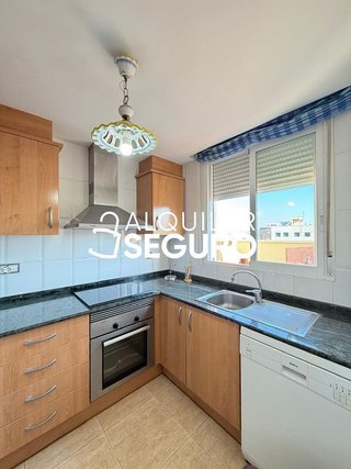 Ático en alquiler en Zona Llombai en Burriana