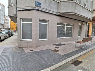 Local comercial en venta en Os Mallos - San Cristóbal en Coruña (A)