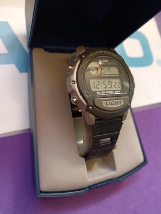 Reloj Casio W-87H - Illuminator
