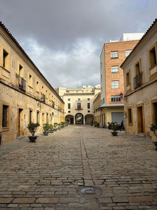 Oficina en alquiler en Arenal - Museo - Tetuán en Sevilla