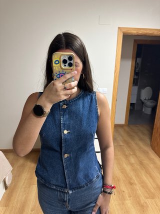 Conjunto Vaquero Zara Chaleco y Pantalón
