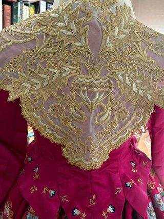 Manteletas falleras