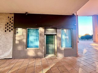 Local comercial en alquiler en Montevil en Gijón