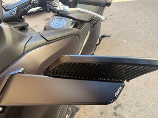 Yamaha TMax Techmax 560 (2024) Dark Magma Mate