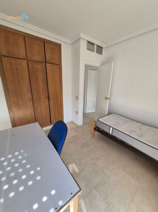 Piso en alquiler en Huerta Rosales - Valdepasillas en Badajoz