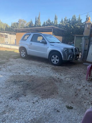Suzuki Grand Vitara para reparar