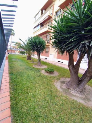 Piso en alquiler en Tómbola en Alicante