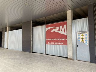 Local comercial en venta en Ensanche en Teruel