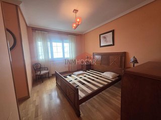 Chalet en alquiler en Polígono - Carrefour en Ávila