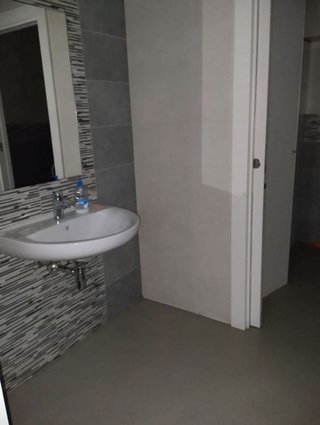 Local comercial en venta en San Adrián - La Cava en Logroño