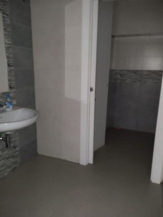Local comercial en venta en San Adrián - La Cava en Logroño