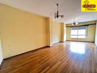 Piso en venta en Concheiros - Fontiñas en Santiago de Compostela
