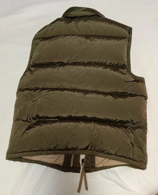 Chaleco plumífero Ralph Lauren verde y beige