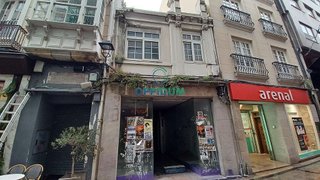 Edificio en venta en Ciudad Vieja en Coruña (A)