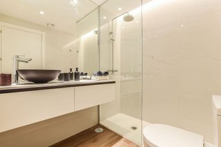 Piso en alquiler en Valdeacederas en Madrid