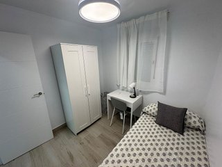 Piso en alquiler en Tiro de Línea en Sevilla