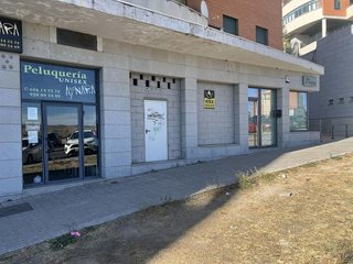 Local comercial en venta en Universidad en Ávila