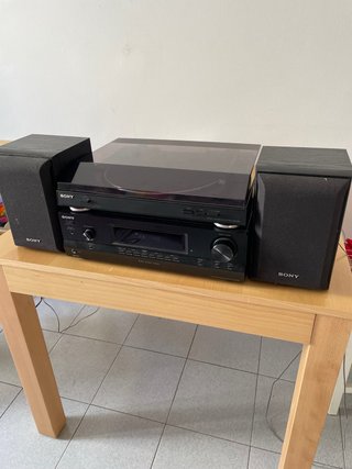 Equipo Sony: Tocadiscos, Amplificador y Altavoces