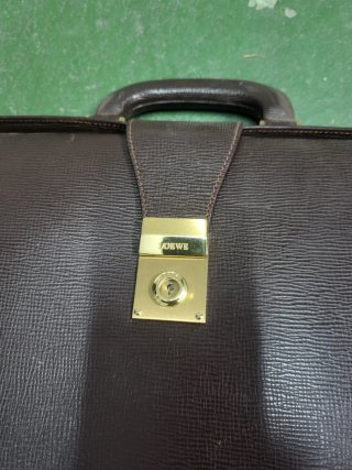 Maletín Loewe Marrón