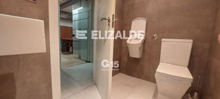 Local comercial en alquiler en El Antiguo en San Sebastián-Donostia