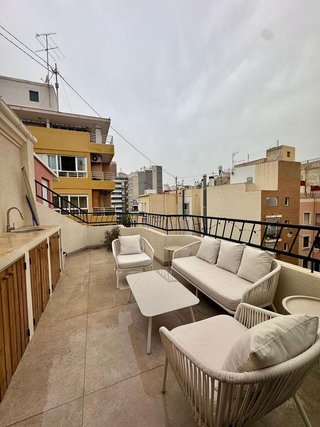 Piso en venta en Centro en Alicante