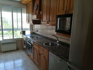 Piso en alquiler en Plaza España - Villa Pilar - Reyes Católicos - Vadillos en Burgos