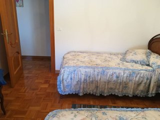 Piso en alquiler en Plaza España - Villa Pilar - Reyes Católicos - Vadillos en Burgos