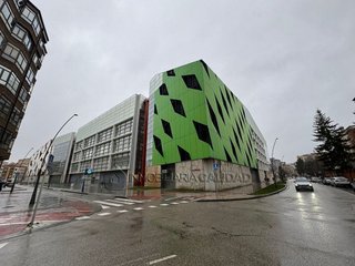 Local comercial en venta en Zona Sur en Burgos