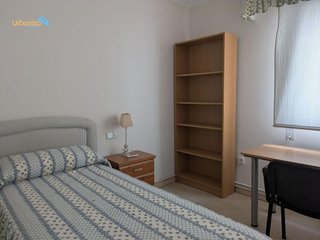 Piso en alquiler en Huerta Rosales - Valdepasillas en Badajoz