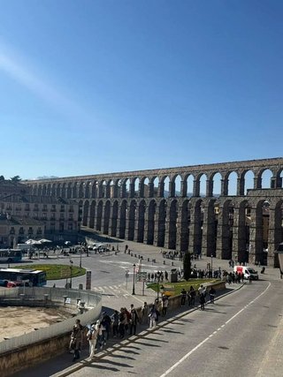 Casa pareada en alquiler en Plaza Mayor - San Agustín en Segovia
