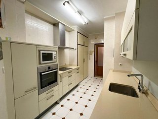 Piso en alquiler en Numancia - San Fernando en Santander