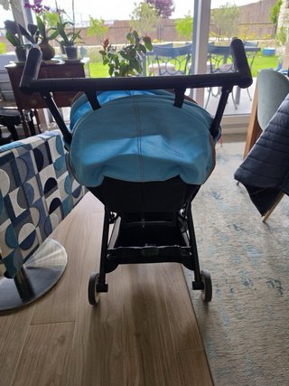 Magnífica sillla de paseo CYBEX LIBELLE azul