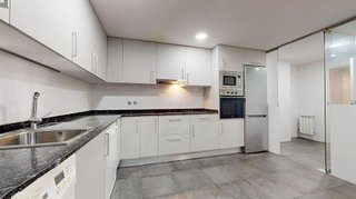 Piso en alquiler en Paseo Sagasta en Zaragoza
