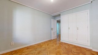 Piso en alquiler en Paseo Sagasta en Zaragoza