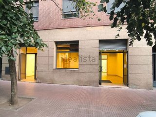 Local comercial en alquiler en Mariblanca - Villafontana en Móstoles