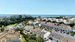 Casa adosada en alquiler en Riviera del Sol en Mijas