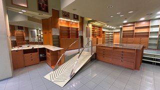 Local comercial en venta en Ermitagaña - Mendebaldea en Pamplona